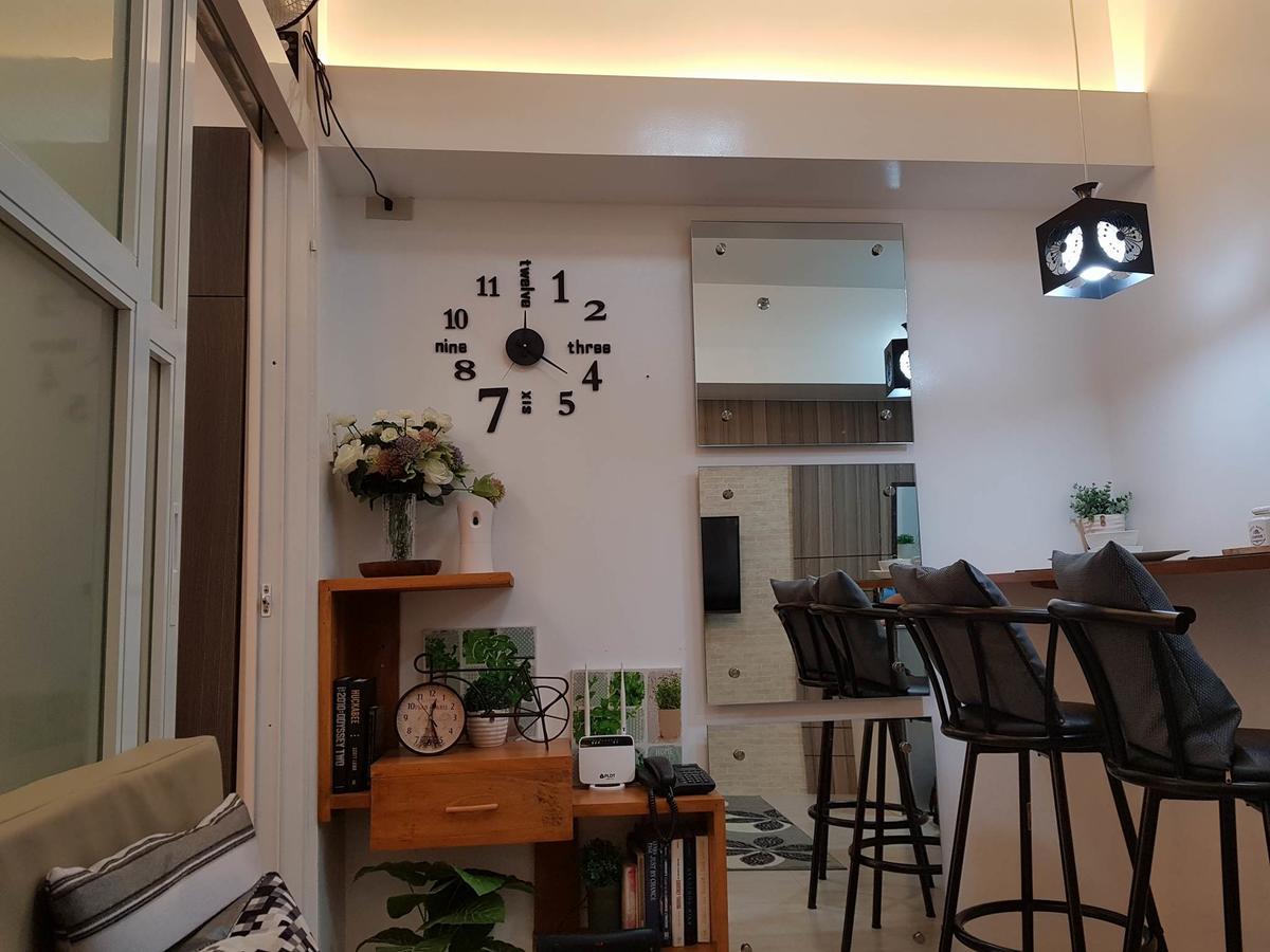 Cozy And Home Vacation Pad タガイタイ エクステリア 写真
