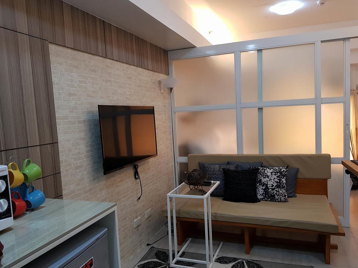 Cozy And Home Vacation Pad タガイタイ エクステリア 写真