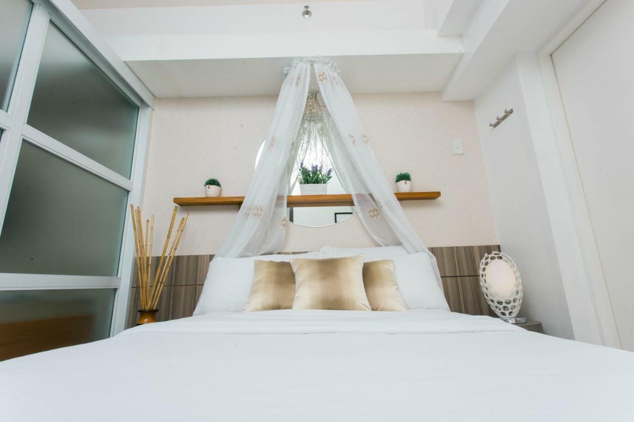 Cozy And Home Vacation Pad タガイタイ エクステリア 写真