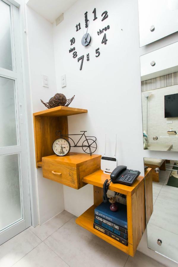 Cozy And Home Vacation Pad タガイタイ エクステリア 写真