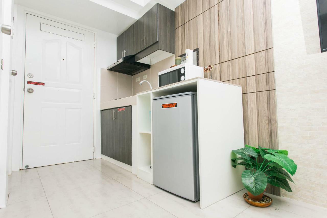 Cozy And Home Vacation Pad タガイタイ エクステリア 写真